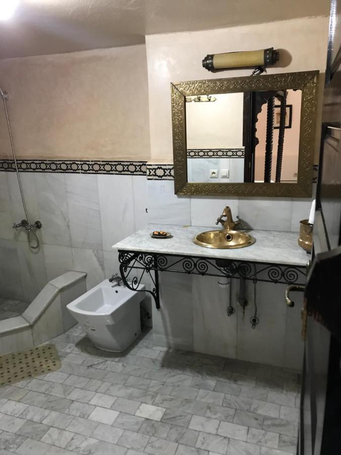 Riad Fes Bab Rcif & Spa Exteriör bild