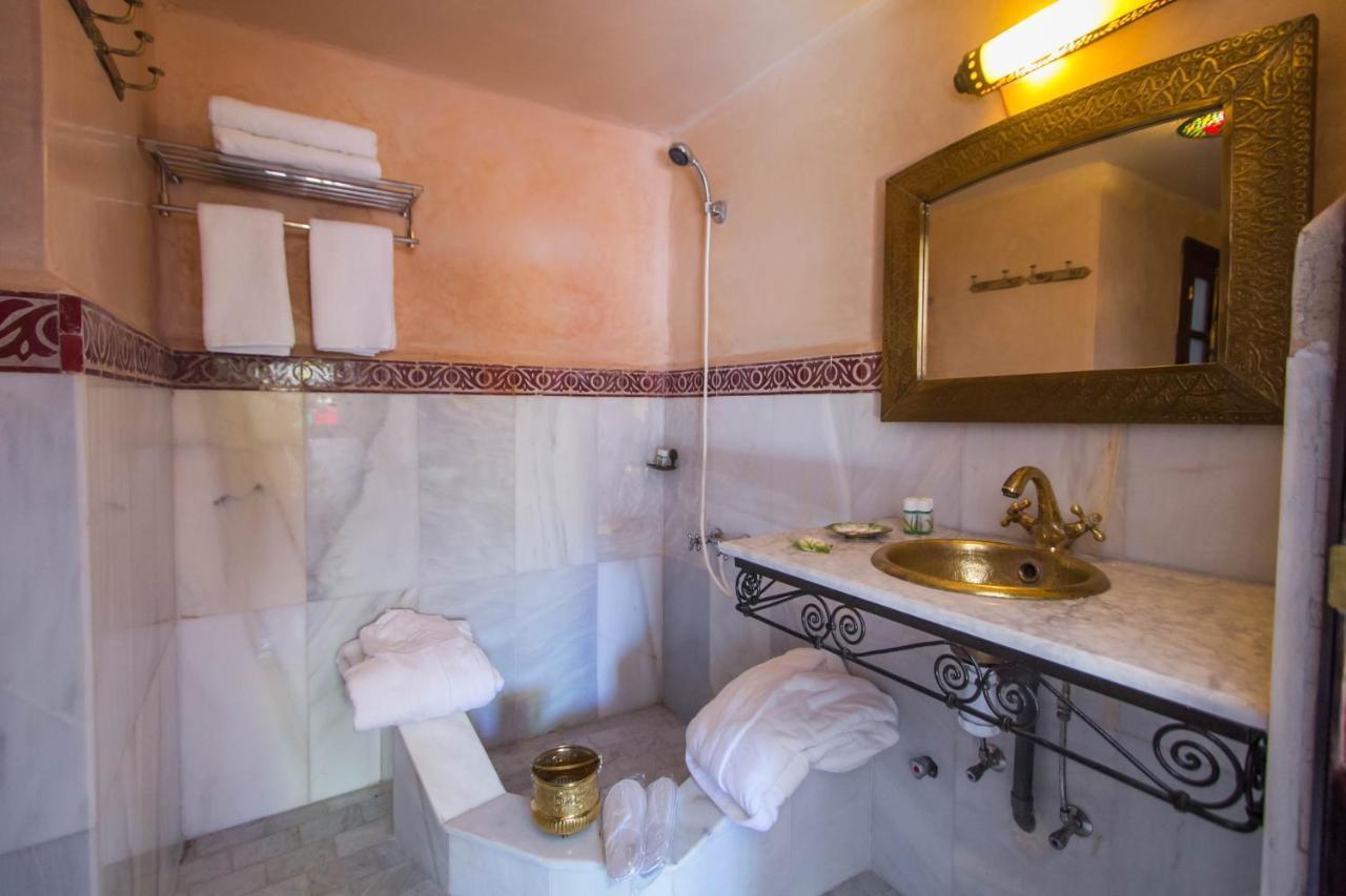 Riad Fes Bab Rcif & Spa Exteriör bild
