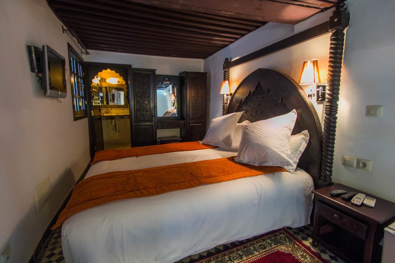 Riad Fes Bab Rcif & Spa Exteriör bild